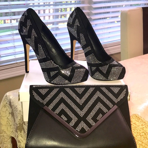 Aldo heels and matching clutch - Picture 2 of 5